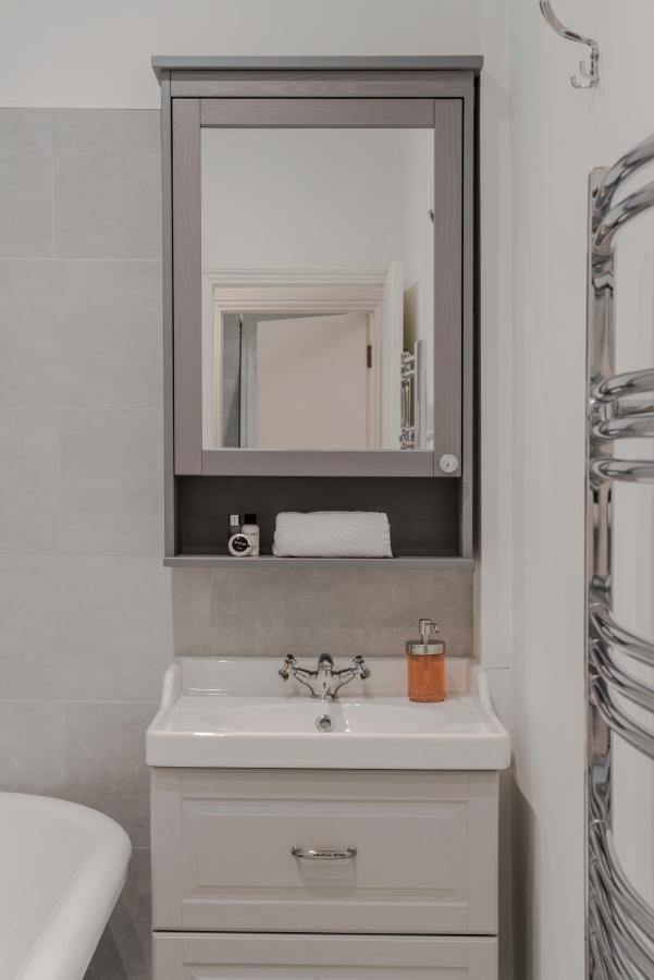 Lux And Spacious 4 Bedroom Apt Camden London Exterior photo